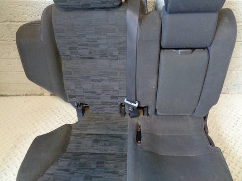 Discovery 2 Rear Seats Black Grey Cloth Second Row Land Rover L318 R07023