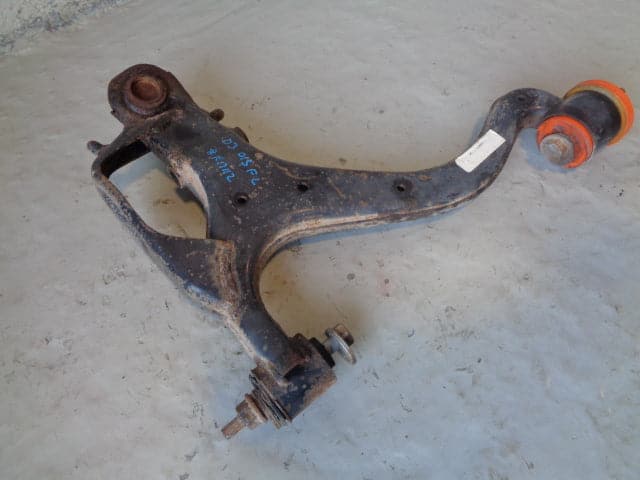 Discovery 3 Control Arm Front Lower Suspension Off Side 2004