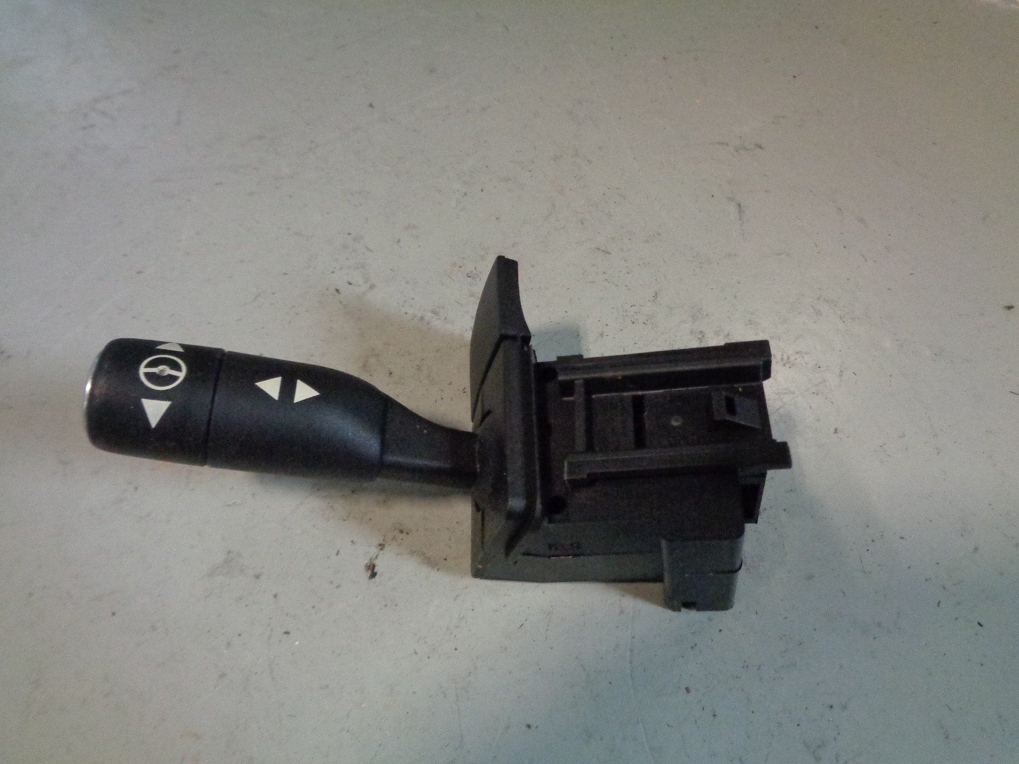 L322 clearance steering column