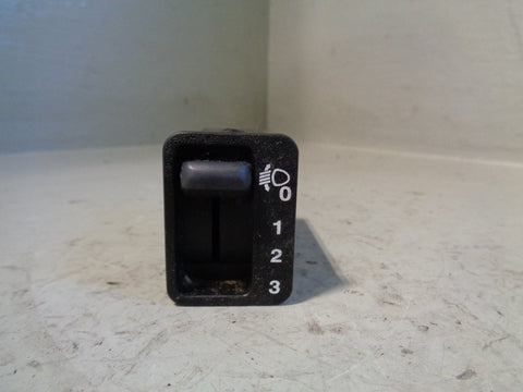 Freelander 1 Headlight Level Switch YUT500010PUY Land Rover 2001 to 2006
