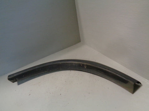 Discovery 2 Arch Trim Near Side Rear Wing DFK500210 Land Rover 1998 to 2004