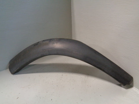Discovery 2 Arch Trim Near Side Rear Wing DFK500210 Land Rover 1998 to 2004