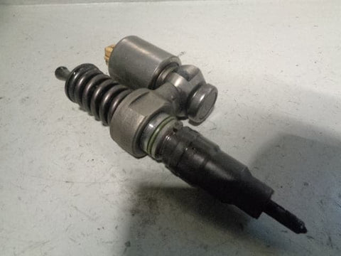Discovery 2 Fuel Injector Black Top TD5 10P Defender Land Rover MSC100670