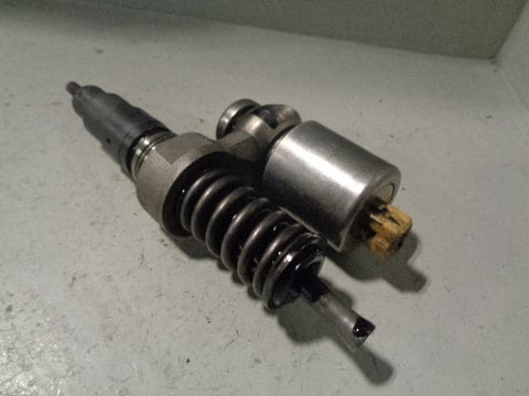 Discovery 2 Fuel Injector Black Top TD5 10P Defender Land Rover MSC100670
