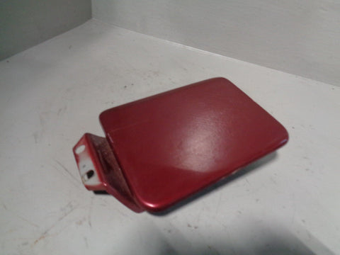 Discovery 2 Fuel Flap Filler Cap Alveston Red 696 Land Rover 1998 to 2004