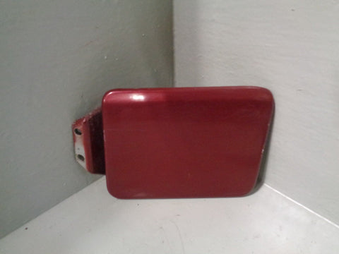 Discovery 2 Fuel Flap Filler Cap Alveston Red 696 Land Rover 1998 to 2004