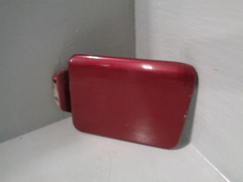 Discovery 2 Fuel Flap Filler Cap Alveston Red 696 Land Rover 1998 to 2004
