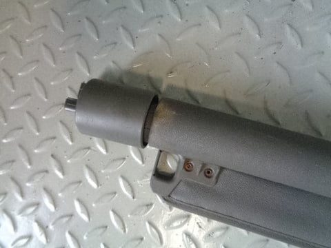 Discovery 2 Load Cover Parcel Shelf Retractable in Grey Land Rover R07073
