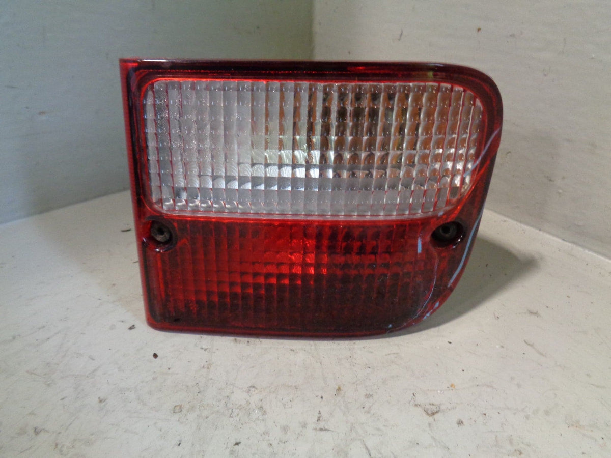 Freelander 1 Rear Light Off Side Indicator Bumper Clear Land Rover H15024