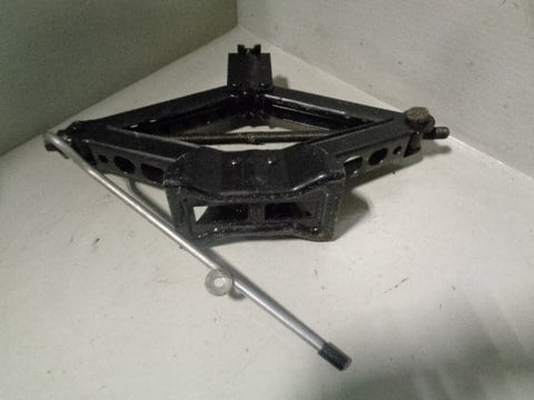 Freelander 2 Scissor Jack with Handle and Wheel Brace Land Rover 2006 to 2014