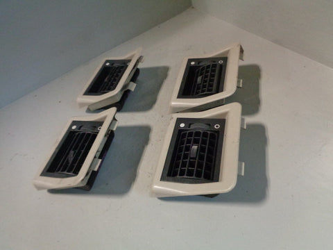 Discovery 2 Rear Passenger Air Vents Set of 4 Land Rover 2 1998 to 2004