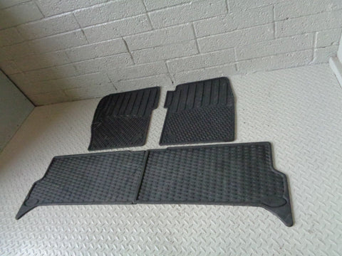 Discovery 2 Floor Mats Rubber Heavy Duty 1998 to 2004 Land Rover R07083