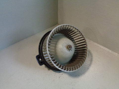 Discovery 2 Heater Blower Fan and Motor 0 130 111 195 Land Rover 1998 to 2004
