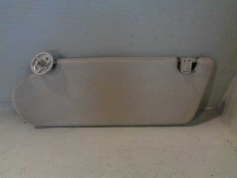 Freelander 1 Sun Visors with Mirrors Front Pair Land Rover 2001 to 2006 H15024