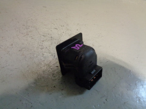 Discovery 2 Electric Mirror Adjust Switch for Power Fold Land Rover 1998 to 2004