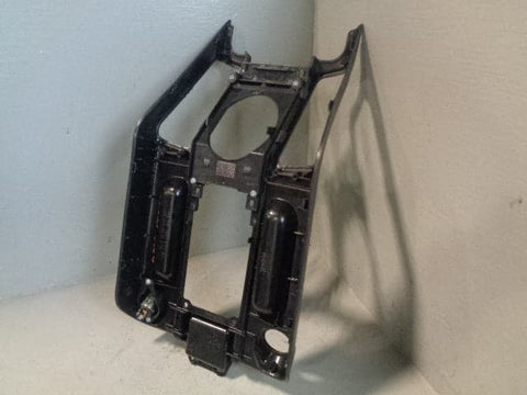 Range Rover L322 Centre Console Trim 12V Socket 2002 to 2006 R08122