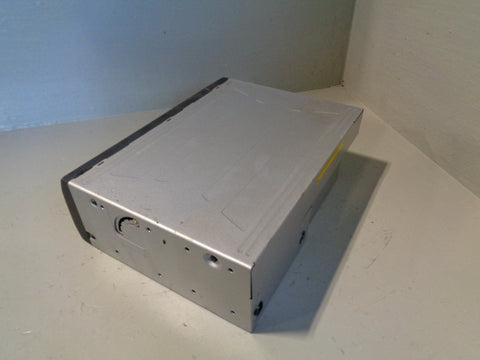 Range Rover L322 DVD Multi Changer Player 6 Disc XH42-19C043-BA 2005 to 2009