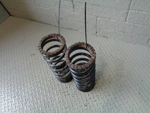 Discovery 2 Rear Coil Springs Pair Of Td5 and V8 Land Rover 1998 to 2004