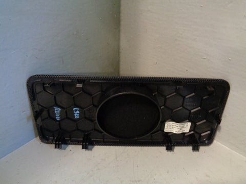 Range Rover Dashboard Top Speaker Grille L322 Black Facelift 2006 to 2010