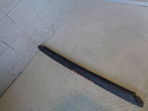Freelander 1 Window Rubber Weather Seal Tailgate Rear Lower Land Rover