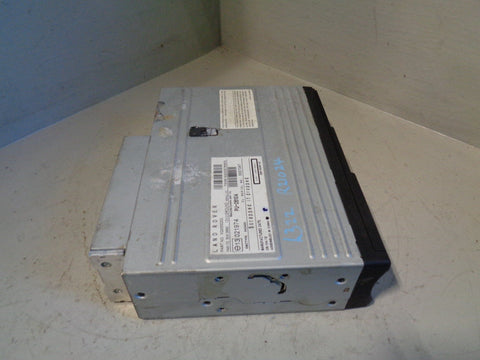 Range Rover L322 CD Multi Changer XQE500202 6 Disc Clarion 2005 to 2010