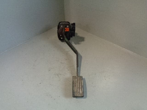 Discovery 2 Throttle Pedal Automatic SAB101390 TD5 Land Rover 1998 to 2002