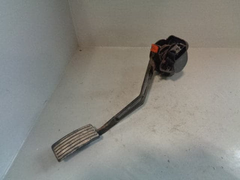 Discovery 2 Throttle Pedal Automatic SAB101390 TD5 Land Rover 1998 to 2002