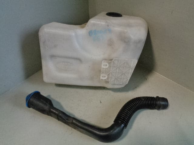 Range Rover Sport L320 Washer Bottle Pump Windscreen 2005 to 2009 1 Pump