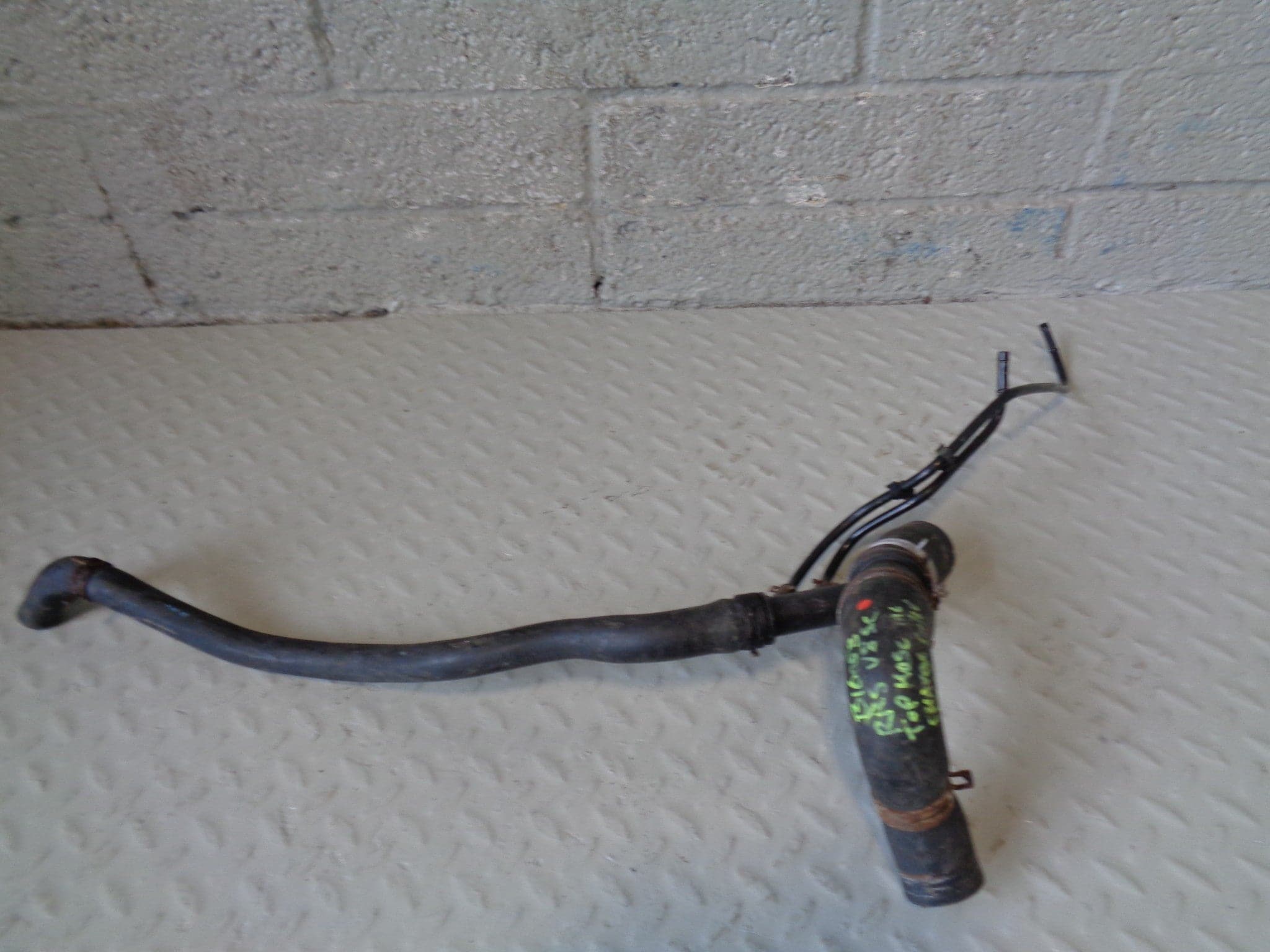 4680304 Range Rover Sport Radiator Hose Assembly With Return Pipe 4.2 Supercha ...