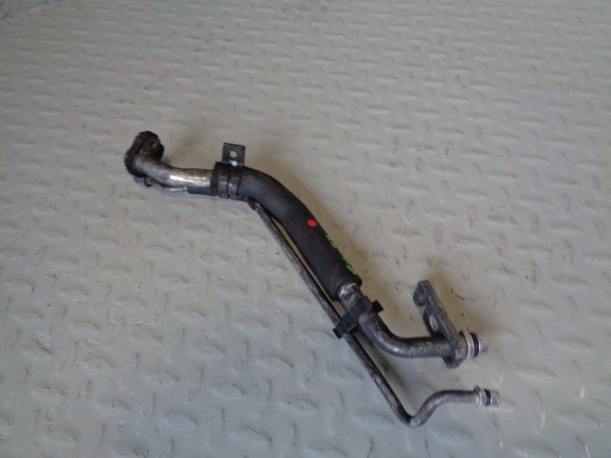 Air Hosing Rang Rover Range Rover Sport Air Conditioning Pipes Bulkhead 2.7 TDV6 2005 to 200 ...