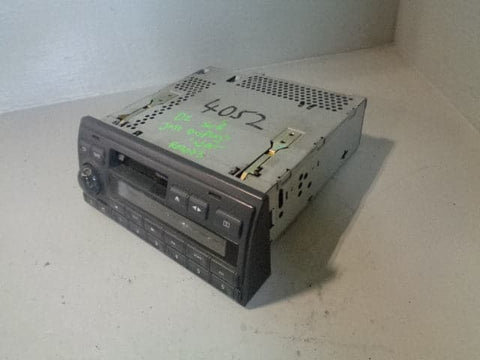 Discovery 2 Stereo Head Unit Radio Cassette Land Rover Spares or Repairs R07073