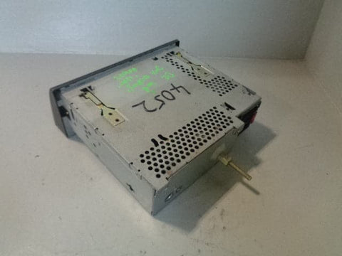 Discovery 2 Stereo Head Unit Radio Cassette Land Rover Spares or Repairs R07073