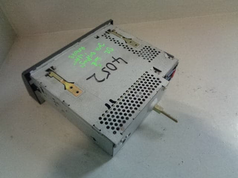 Discovery 2 Stereo Head Unit Radio Cassette Land Rover Spares or Repairs R07073