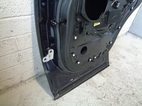 Range Rover L405 Door Off Side Rear in Loire Blue LRC 942 2013 to 2017