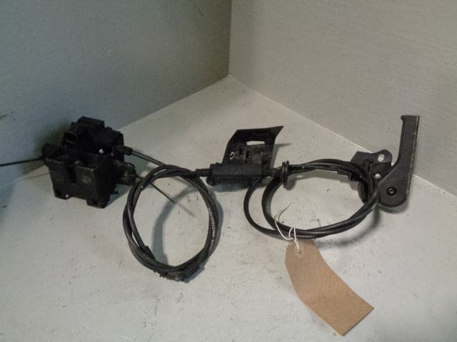Discovery 4 Bonnet Release Cable and Catches with Lever Land Rover 2009 to 2016