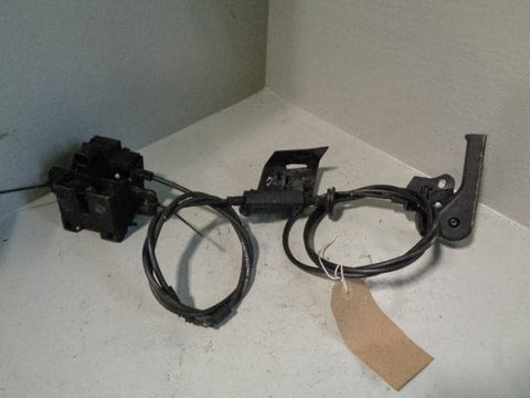 Discovery 4 Bonnet Release Cable and Catches with Lever Land Rover 2009 to 2016