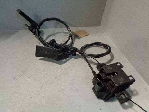 Discovery 4 Bonnet Release Cable and Catches with Lever Land Rover 2009 to 2016