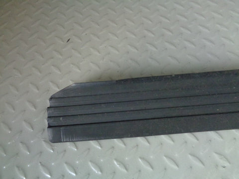 Discovery 2 Rear Bumper Scuff Load Trim Land Rover 1998 to 2004