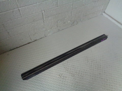 Discovery 2 Rear Bumper Scuff Load Trim Land Rover 1998 to 2004