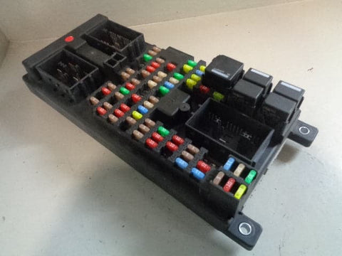 Discovery 4 Fuse Box Body Control Module 3.0 TDV6 AH22-14F041-AE Land Rover