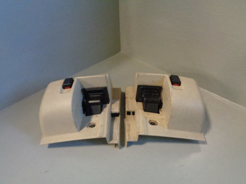 Range Rover L322 Dog Guard Fixing Cover Parchment Pair Of 2002 to 2006