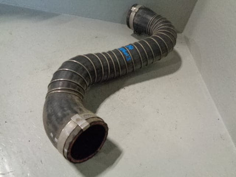 Discovery 4 Air Intake pipe AH22-9F072-AD Land Rover 3.0 TDV6 2009 to 2014