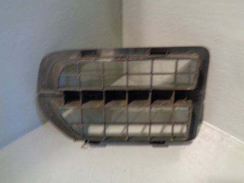 Discovery 3 Wing Vent Grille Off Side Right in Grey Land Rover 2004 to 2009