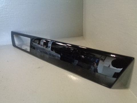 Discovery 4 Trim Kit Interior Doors Piano Black Land Rover 2009 to 2014 K05073
