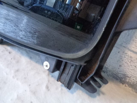 Discovery 3 Sunroof Complete with Motor and Blind Land Rover 2004 to 2009