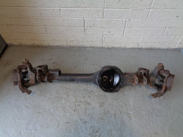 Axle Casing Component Discovery 2 Front Axle Casing Land Rover TD5 and V8 1998 to 2004 R2010 ...