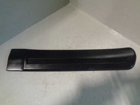 Discovery 2 Door Trim Rubbing Strip Near Side Rear Land Rover 1998 to 2004