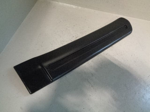 Discovery 2 Door Trim Rubbing Strip Near Side Rear Land Rover 1998 to 2004