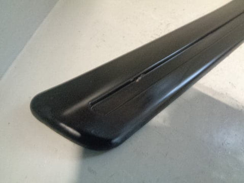 Discovery 2 Trim Rubbing Strip Near Side Rear Wing Land Rover 1998 to 2004