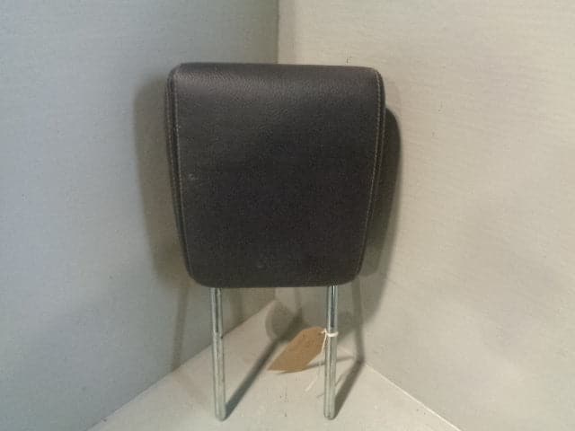 Discovery 4 Centre Rear Headrest Leather in Black Land Rover 2009 to 2016